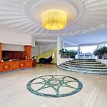 فندق Grand President 4*