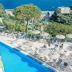 Grand President 4* Península Sorrentina