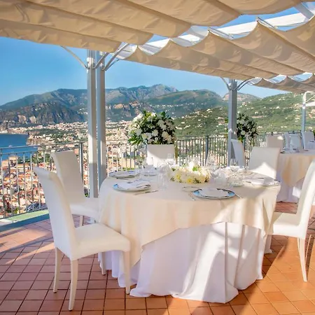 Grand President Otel 4*