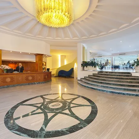 总统大酒店 酒店 4*