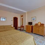 Hotel Grand President