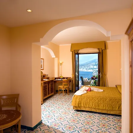 Grand President Otel 4*